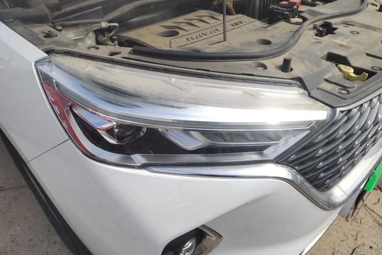 Used Haval M6 2021 PLUS 1.5T Manual Luxury Smart Connectivity Model