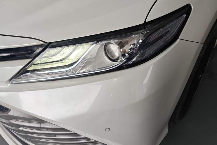 Used Toyota Camry 2018 Dual-Engine 2.5 HG Luxury Edition Left Front Headlight