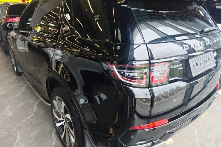 Used Land Rover Discovery Sport 2022 Revised Version 249 PS R-Dynamic S Performance Edition 5 Seats