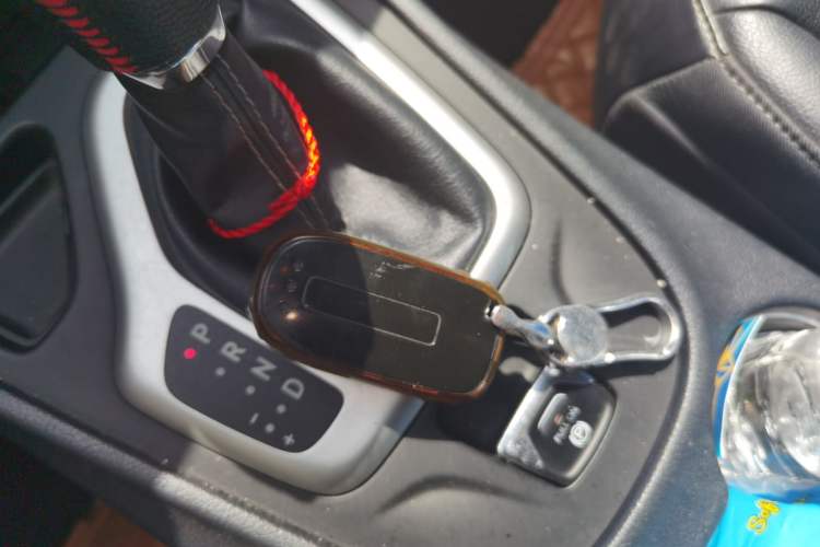 Used Jeep Cherokee 2017 2.0L Superior Edition