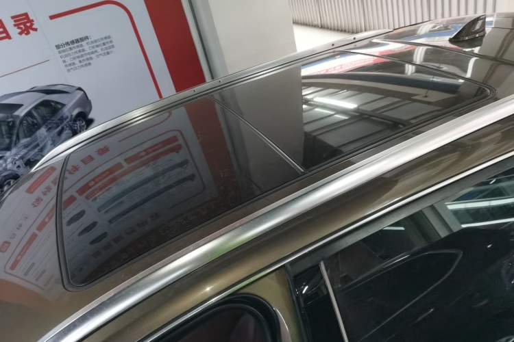 Used Buick Envision 2017 28T Four-Wheel Drive Elite Model