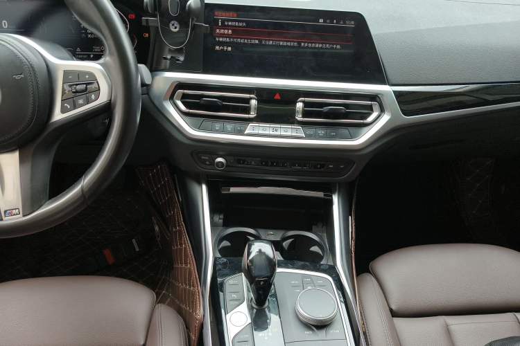 Used BMW 3 Series 2021 Facelifted 320Li M Sport Package Audio And AC Panel