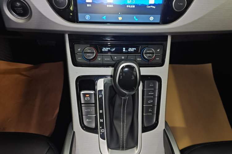 Used Geely Auto Emgrand X7 Sport 2016 1.8TD Automatic Smart Model