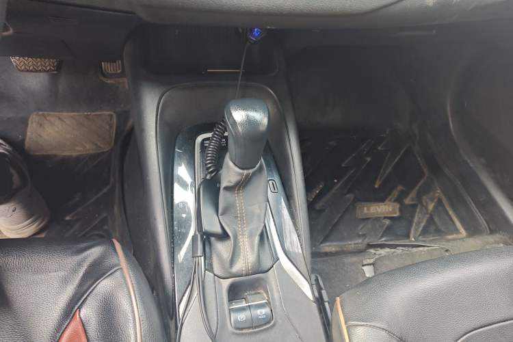 Used Toyota Levin 2023 Smart Electric Hybrid Dual-Engine 1.8L Leading Edition