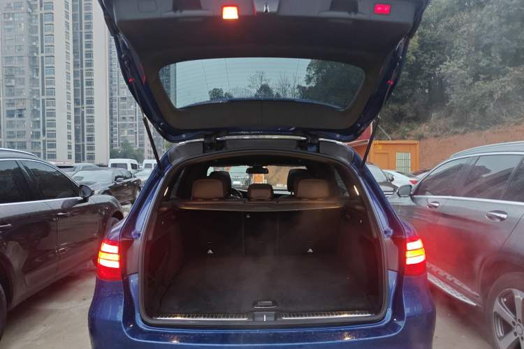 Used Mercedes-Benz GLC 2017 GLC 260 4MATIC Dynamic Edition