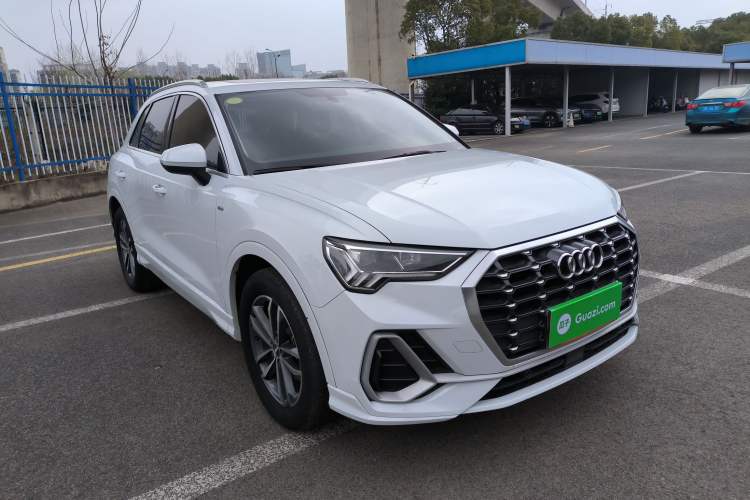 Used Audi Q3 2021 35 TFSI Progressive Dynamic Edition