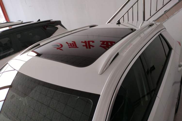 Used Volkswagen T-ROC 2019 230TSI DSG Two-Wheel-Drive Advanced Version China VI Standard
