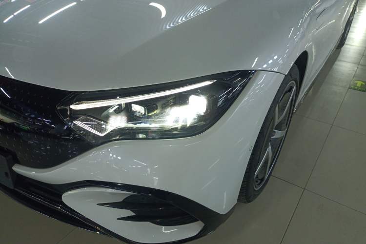 Used Mercedes-Benz EQE 2022 350 First Edition Special Version
