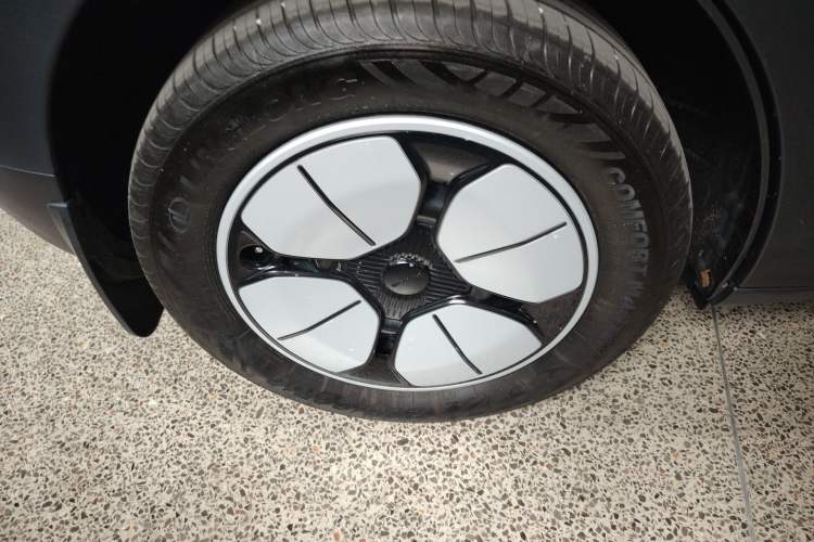 Used Geely Galaxy Geome 2025 310km Youth Edition
