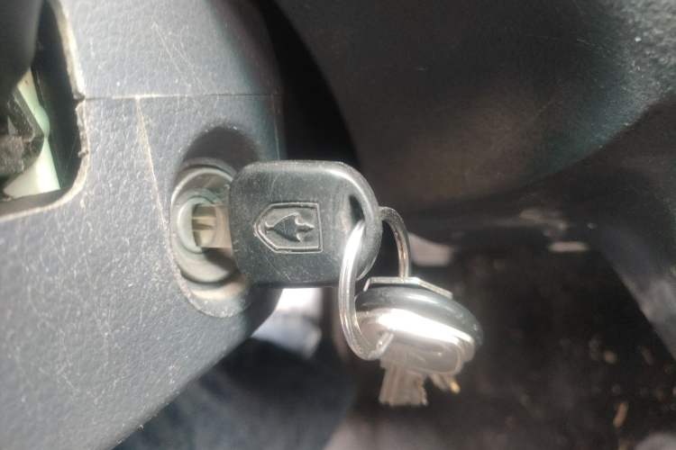 Used Jinbei Hiace X30 2021 1.5L Standard Version Air-Conditioner-Free Van China VI Emission Standard SWC15M Vehicle Key