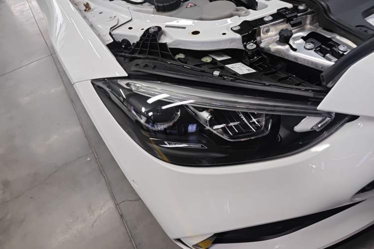 Used Mercedes-Benz C-Class 2024 C 260 L Brilliant Night Sports Edition Right Front Headlight