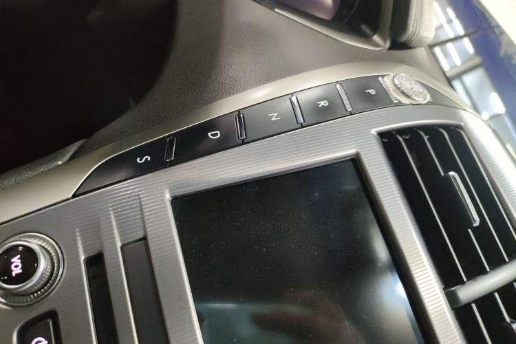 Used Lincoln MKZ 2017 2.0T Luxury Edition