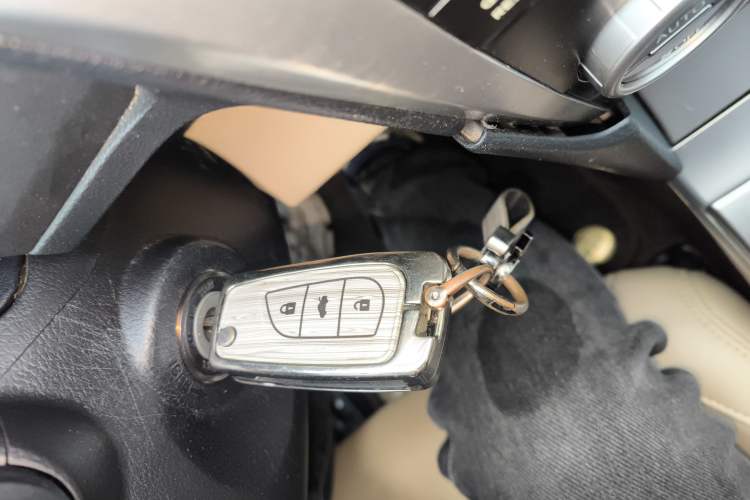 Used Toyota Camry 2012 Junrui 2.0S Radiant Edition Vehicle Key