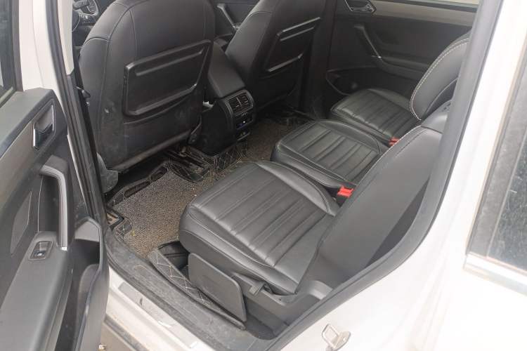 Used Volkswagen Touran 2021 Volkswagen Touran L 280TSI DSG Boundary Edition 7-Seater