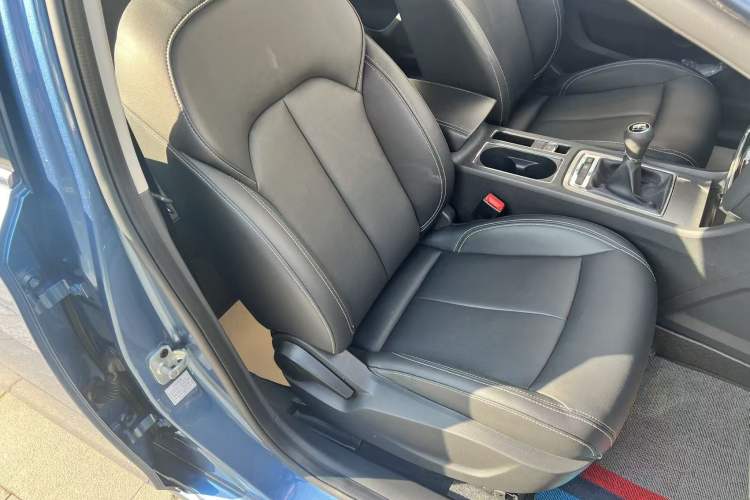 Used Roewe i6 2017 20T Manual Luxury Edition