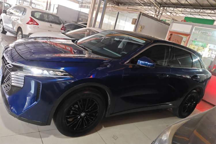 Used Venucia V 2021 260T Idol Edition