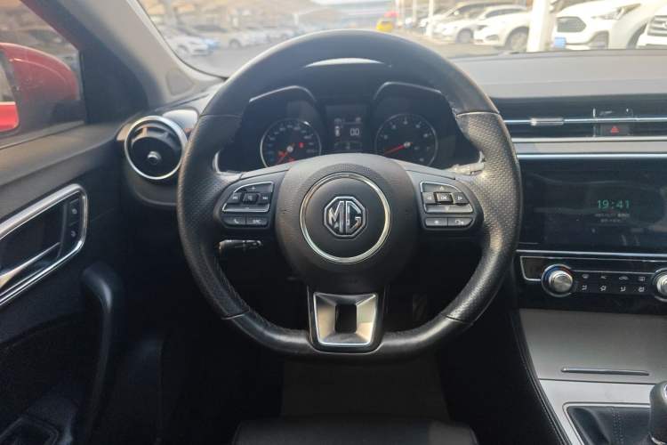 Used MG 6 2017 20T Manual Luxury Smart Connect Version China V Standard