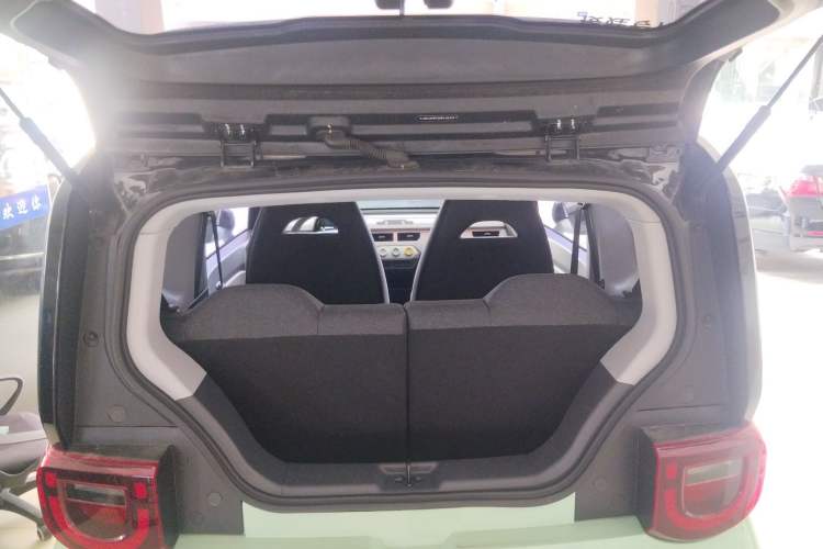 Used Chery New Energy QQ Ice Cream 2022 170km Sundae Phosphate Lithium-Ion