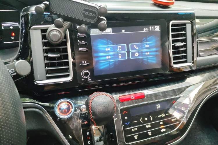 Used Honda Elysion 2019 2.0L Hybrid Luxury Edition