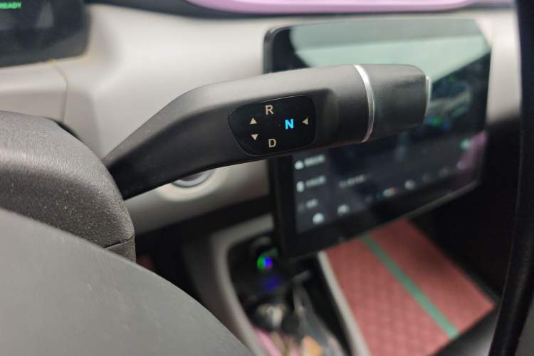 Used Leapmotor T03 2021 400 Micro-Sugar Version Gear Lever