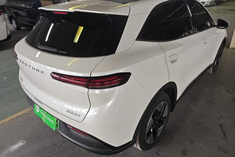Used Bestune Yueyi 03 2025 565km Premium Edition Rear Right 45 Deg