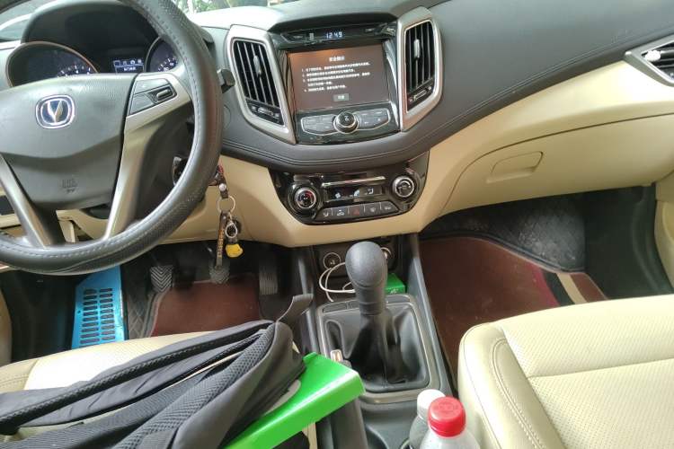 Used CHANGAN Eado 2016 1.6L Manual Fashion Edition Audio And AC Panel