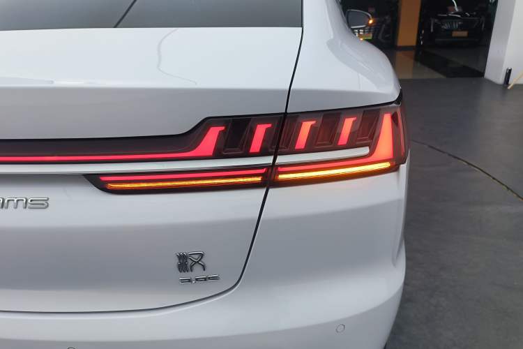 Used BYD Han 2020 EV Four-Wheel Drive High-Performance Flagship Model
