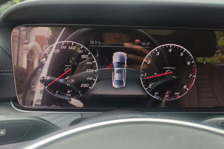 Used Mercedes-Benz E-Class 2017 E 300 L Sport Luxury Edition
