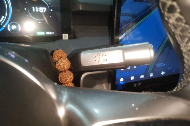 Used AION Y 2023 Plus 510 Smart Edition
