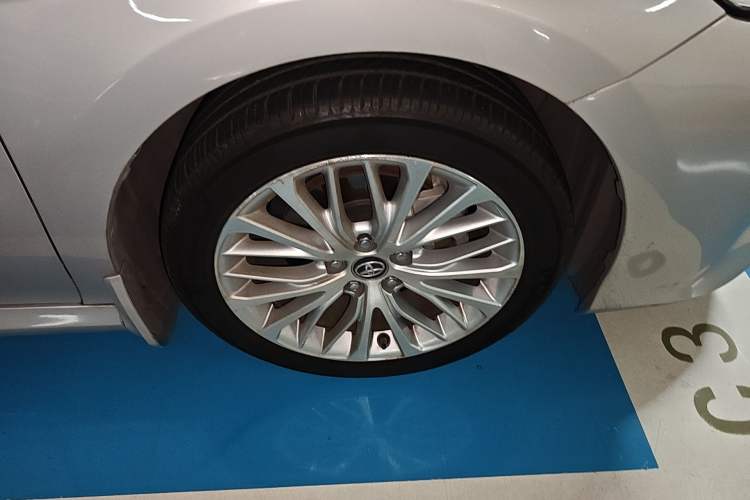 Used Toyota Camry 2019 2.5G Luxury Edition China VI Standard Right Front Wheel Hub