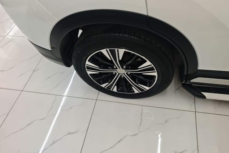 Used Mitsubishi Eclipse Cross 2019 1.5T CVT Two-Wheel Drive Dream Edition China VI Standard