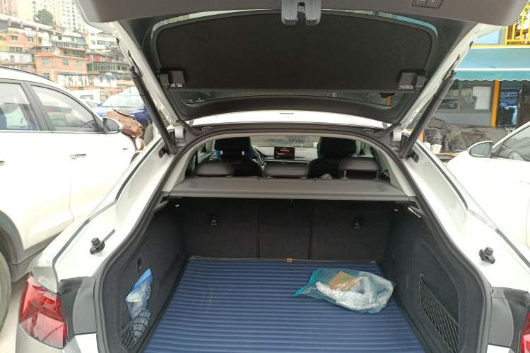 Used Audi A5 2017 Sportback 40 TFSI Fashion Model
