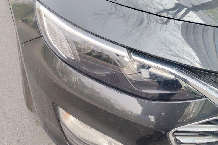 Used Chevrolet Malibu XL 2019 535T CVT Active Version Right Front Headlight