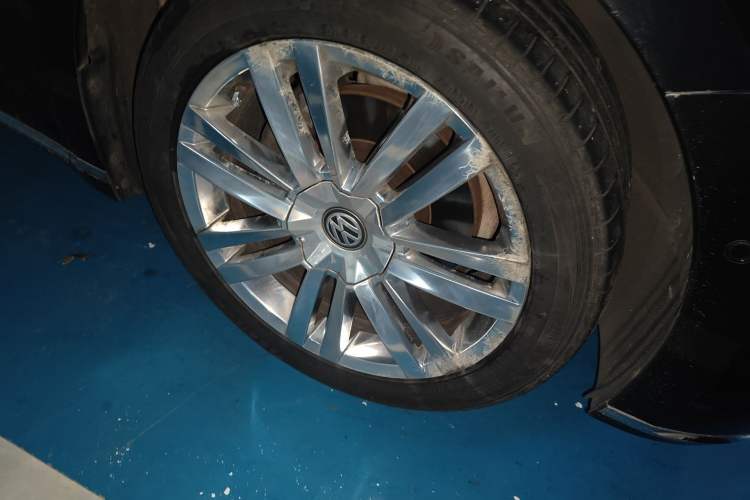 Used Volkswagen Phideon 2019 380TSI Two-Wheel Drive Flagship Version China VI Standard
