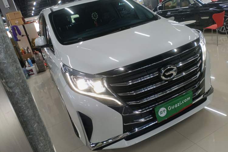 Used GAC Trumpchi M8 2023 Lingxiu Series 390T Luxury Edition Front Right 45 Deg