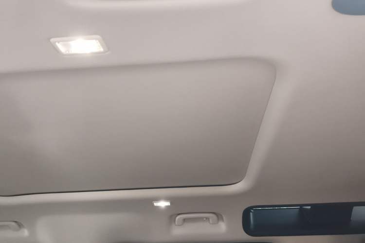 Used Land Rover Defender 2024 110 3.0T P400 Dark Edition
