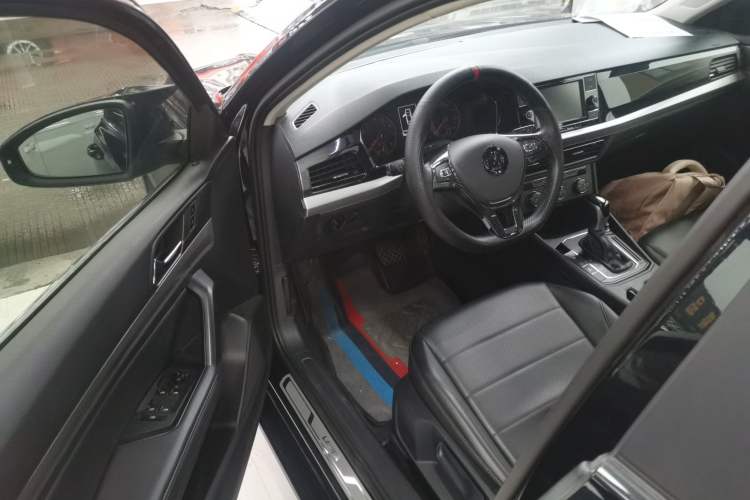 Used Volkswagen Lavida 2019 1.5L Automatic Comfort Edition China VI Standard Driver Seat