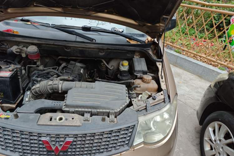 Used Wuling Hongguang 2014 1.5L Base Version