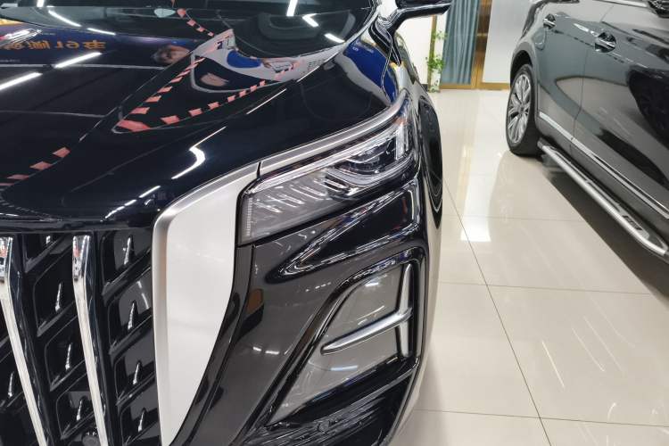 Used Hongqi HS5 2023 2.0T Qixiang Pro Edition
