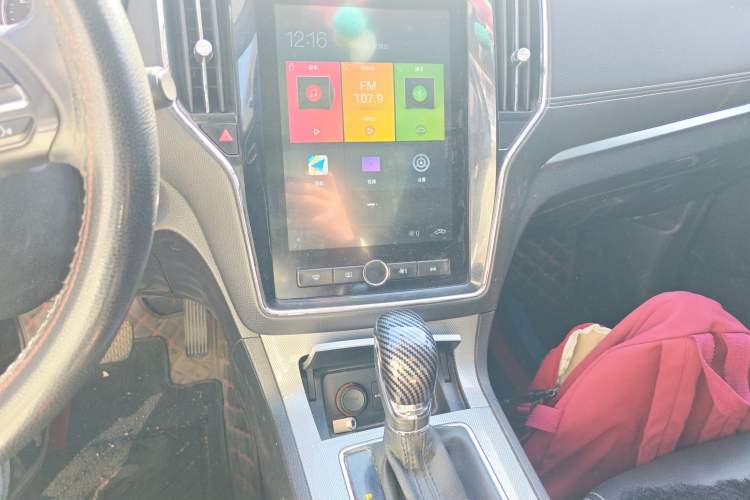 Used Roewe RX5 2019 20T Two-Wheel Drive Automatic 4G Connected Platinum Edition