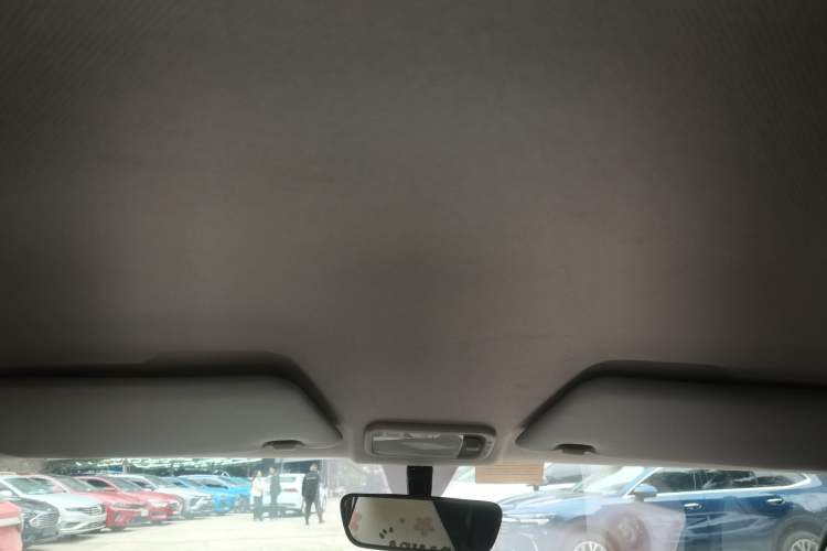 Used Wuling Hongguang MINIEV 2021 Macaron Premium Model – Lithium-NMC
