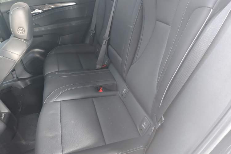 Used Buick Envision 2022 Encore Plus 652T Five-Seat Luxury Model
