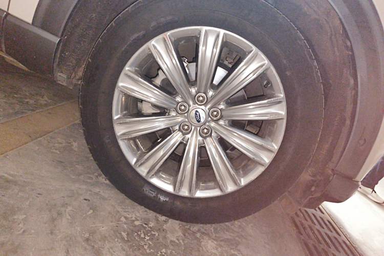 Used Ford Explorer 2020 EcoBoost 285 4x4 Titanium Edition 6 Seats
