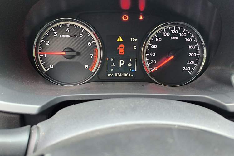 Used Mitsubishi ASX 2020 2.0L CVT Smart Edition Odometer Close Up