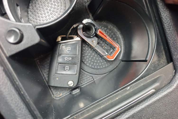 Used Volkswagen Sagitar 2020 200TSI DSG Comfort Version China VI Standard