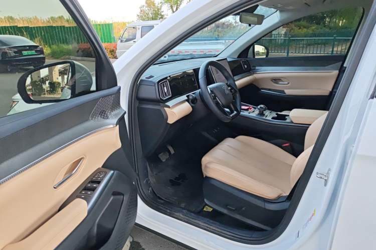 Used BYD Song Pro New Energy 2025 Second-Generation DM-i 75KM Leading Edition Driver Seat