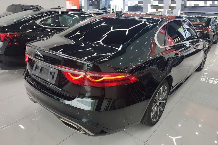 Used Jaguar XFL 2021 XFL 2.0T P250 Two-Wheel-Drive Elite Sport Edition Rear Right 45 Deg