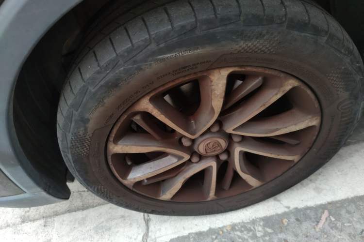 Used Baojun 730 2017 1.8L iAMT Prestige Version 7 Seats
