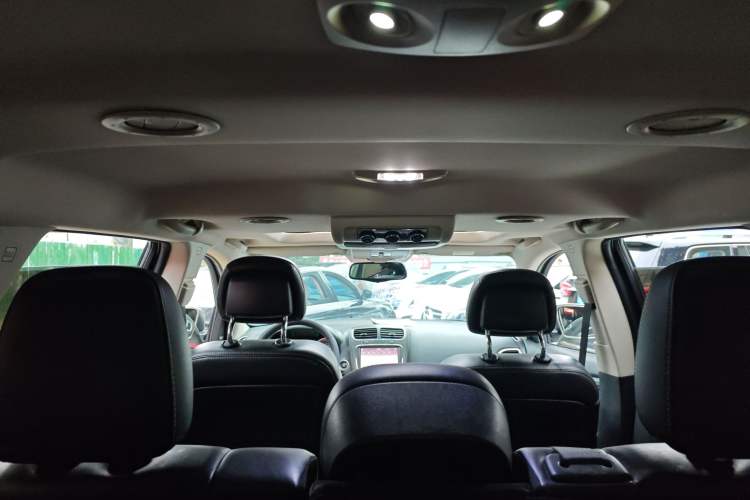 Used Dodge Journey 2015 2.0TD Four-Wheel Drive Luxury Edition