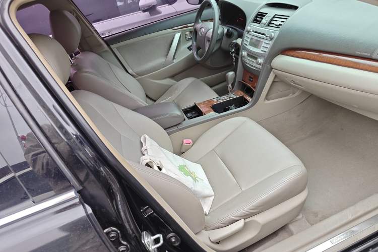 Used Toyota Camry 2013 200E Classic Elite Edition